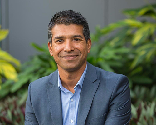 Dr Arun